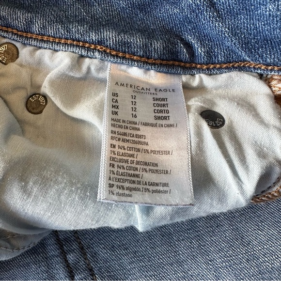 American Eagle Favorite Boyfriend Lowrise Wideleg Stretch Blue Jean, 12S - Picture 9 of 13